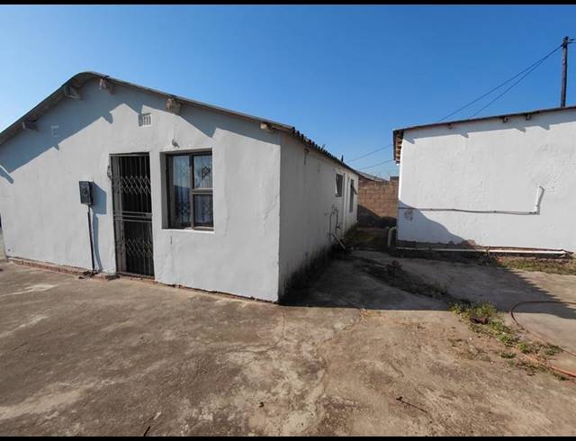 2 BEDROOM PROPERTY TO RENT IN UMLAZI C